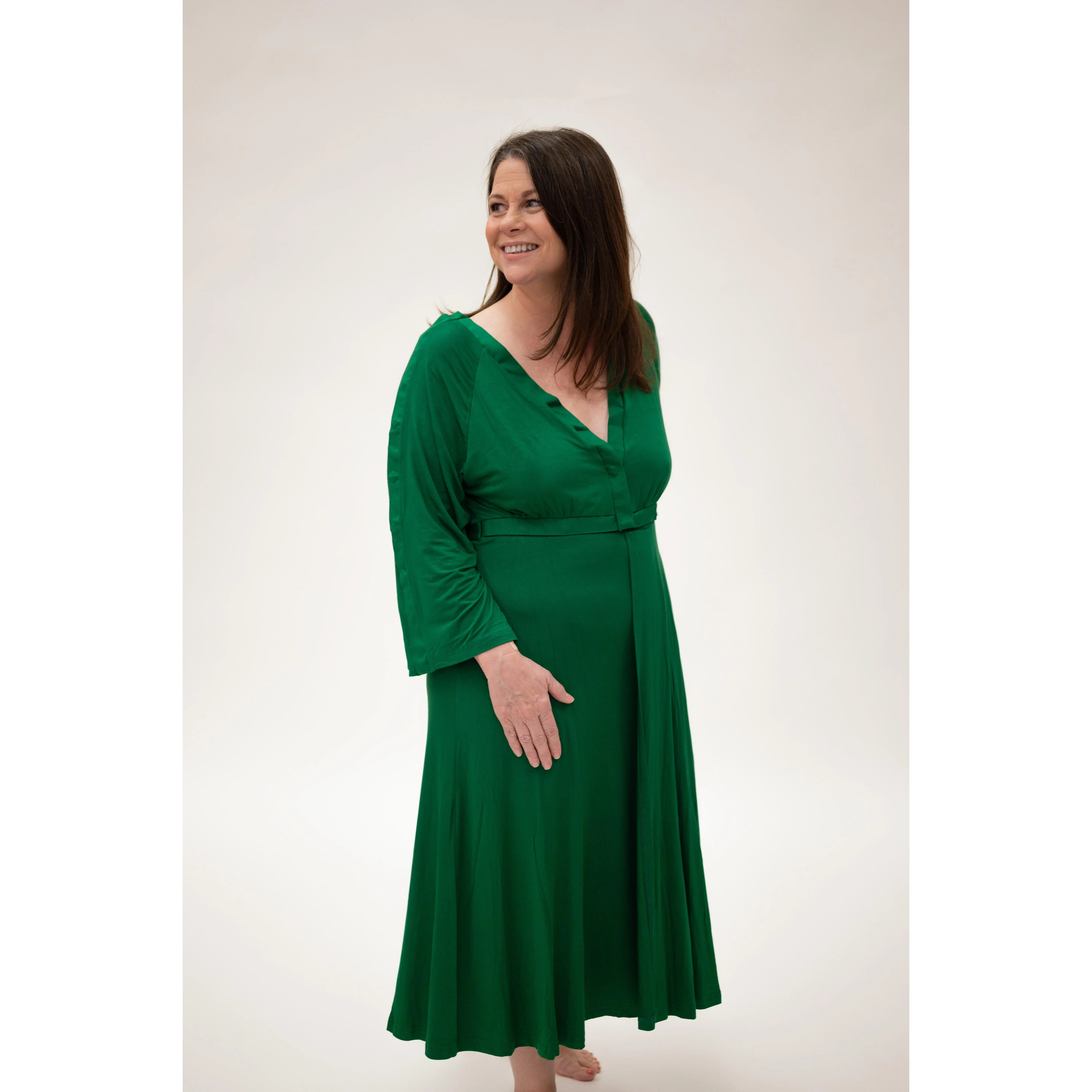 Amelia Labor & Postpartum Gown in Emerald - TikTok Shop Amelia Labor & Postpartum Gown in Emerald - TikTok Shop