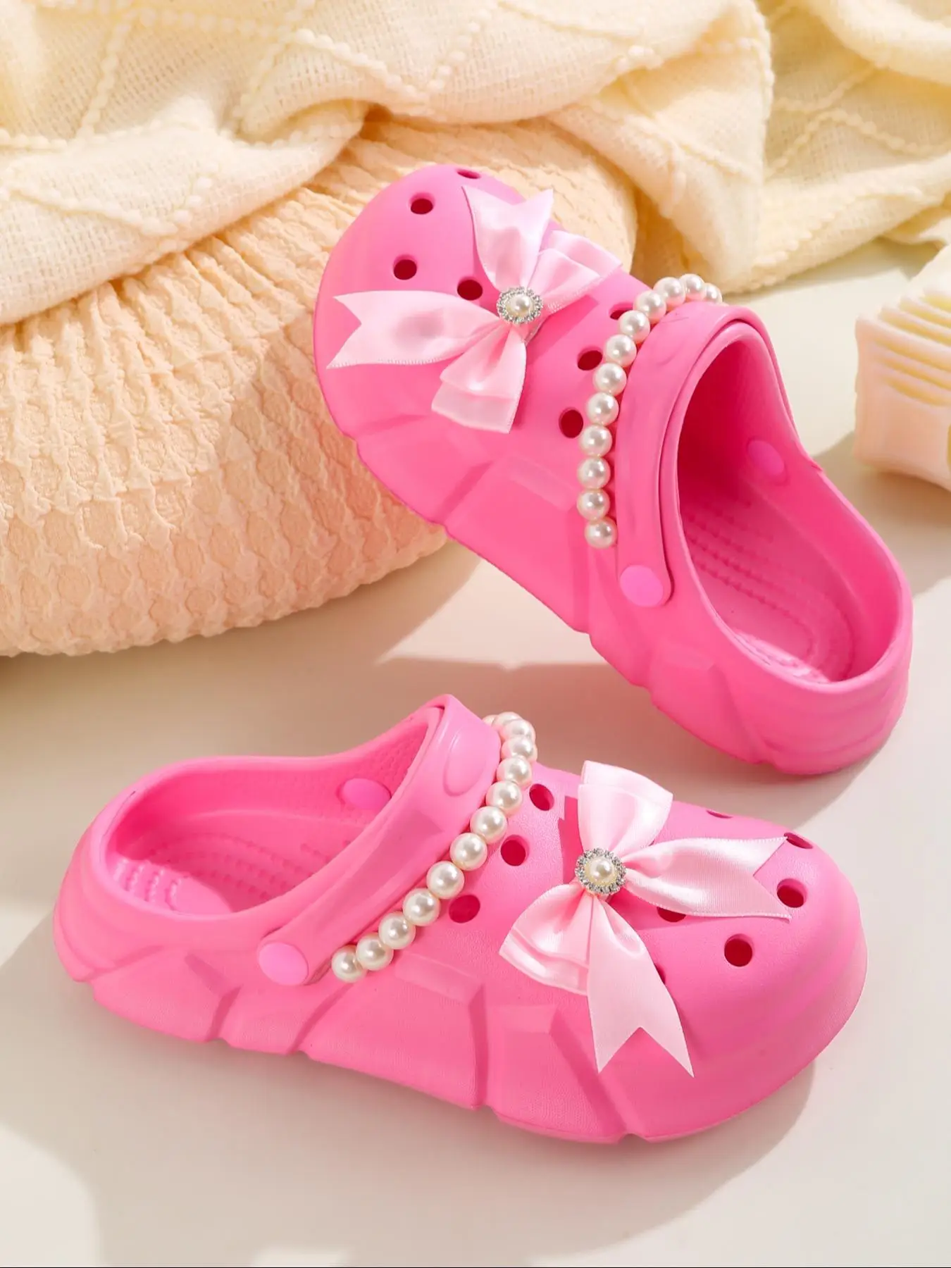 Girl's Fashionable Bowknot Design Slippers, Casual Comfortable Breathable Hollow Out Slippers, Non-slip Slippers for Indoor & Outdoor Wear