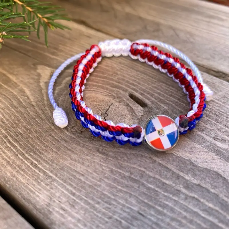 Dominican Flag Colors Bracelet - Red, White & Blue Rope Design with Flag charm, Ideal for Patriotic Wear