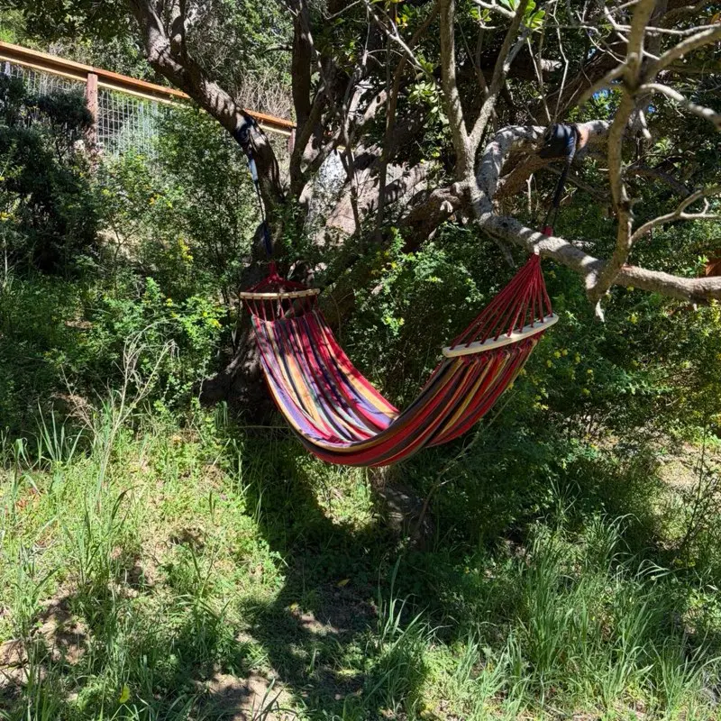 Wooden head hammock