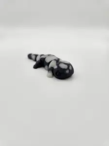 3D Printed Articulating Sparkle Glow Salamander Figurine Great Gift and Desk Figure