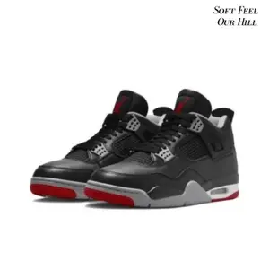 Retro Brad Reimagined classic style fashionable and trendy sports shoes, retro casual shoes
