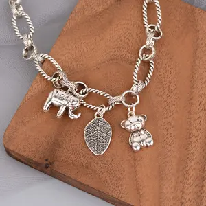 [Summer New Product] Sweet and Cool Elephant Leaf Bear Bracelet Women's Summer Fashionable All-match Leaf Teddy Bear Bracelet