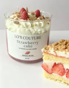 STRAWBERRY CAKE CANDLE