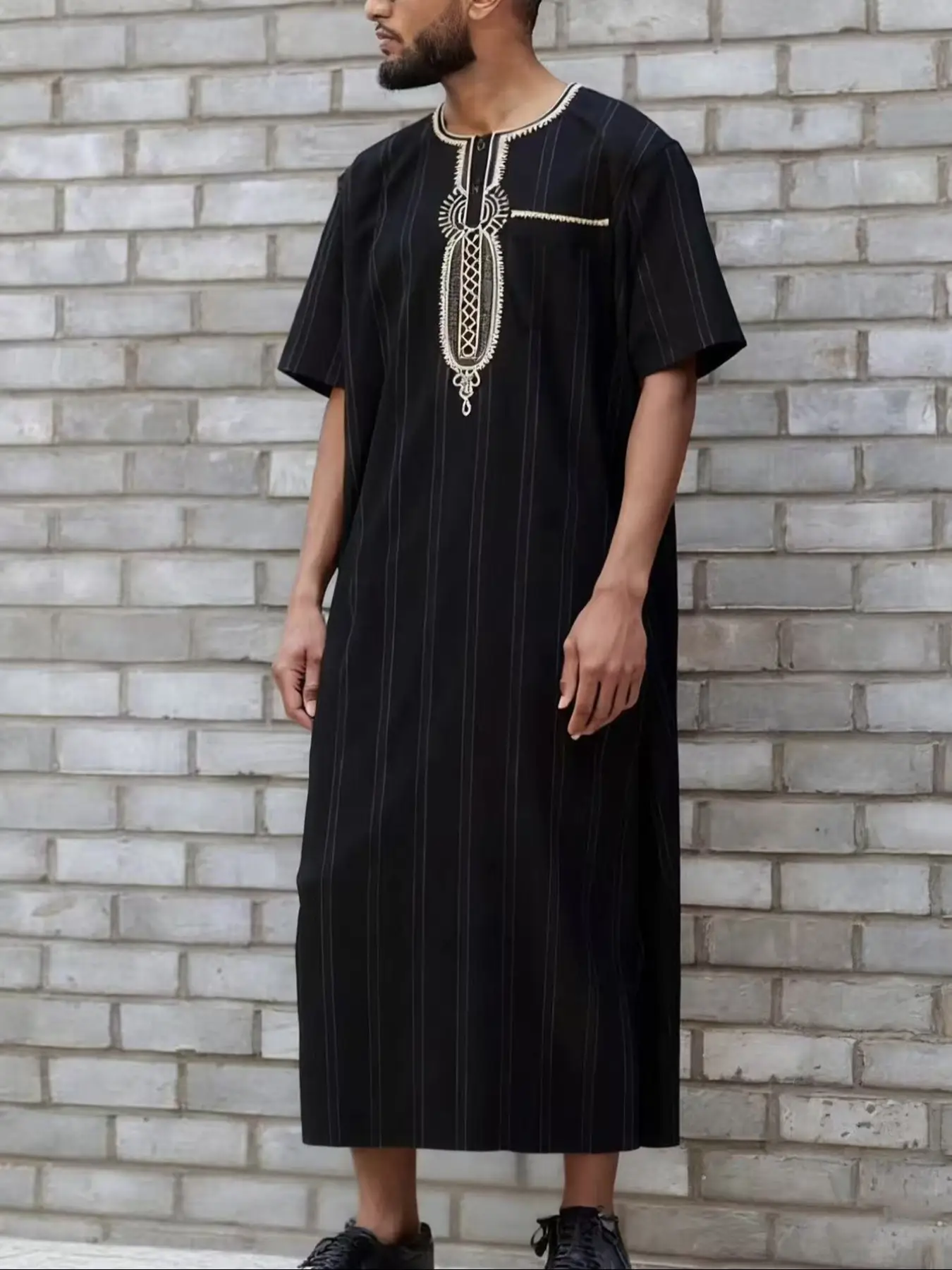 Men's Moroccan Style Striped Long Robe, Loose Fit Round Neck Embroidered Prayer Gown, Islamic Clothing for Praying & Worship