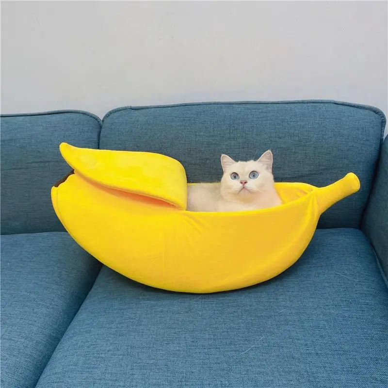 Cute Banana Cat Bed, Winter Warm Fleeced Sleep Play Rest Cat Bed, Soft Banana Cushion Cozy Sofa, Portable Plush Pet Kennel Fun Hideout Cat House for S
