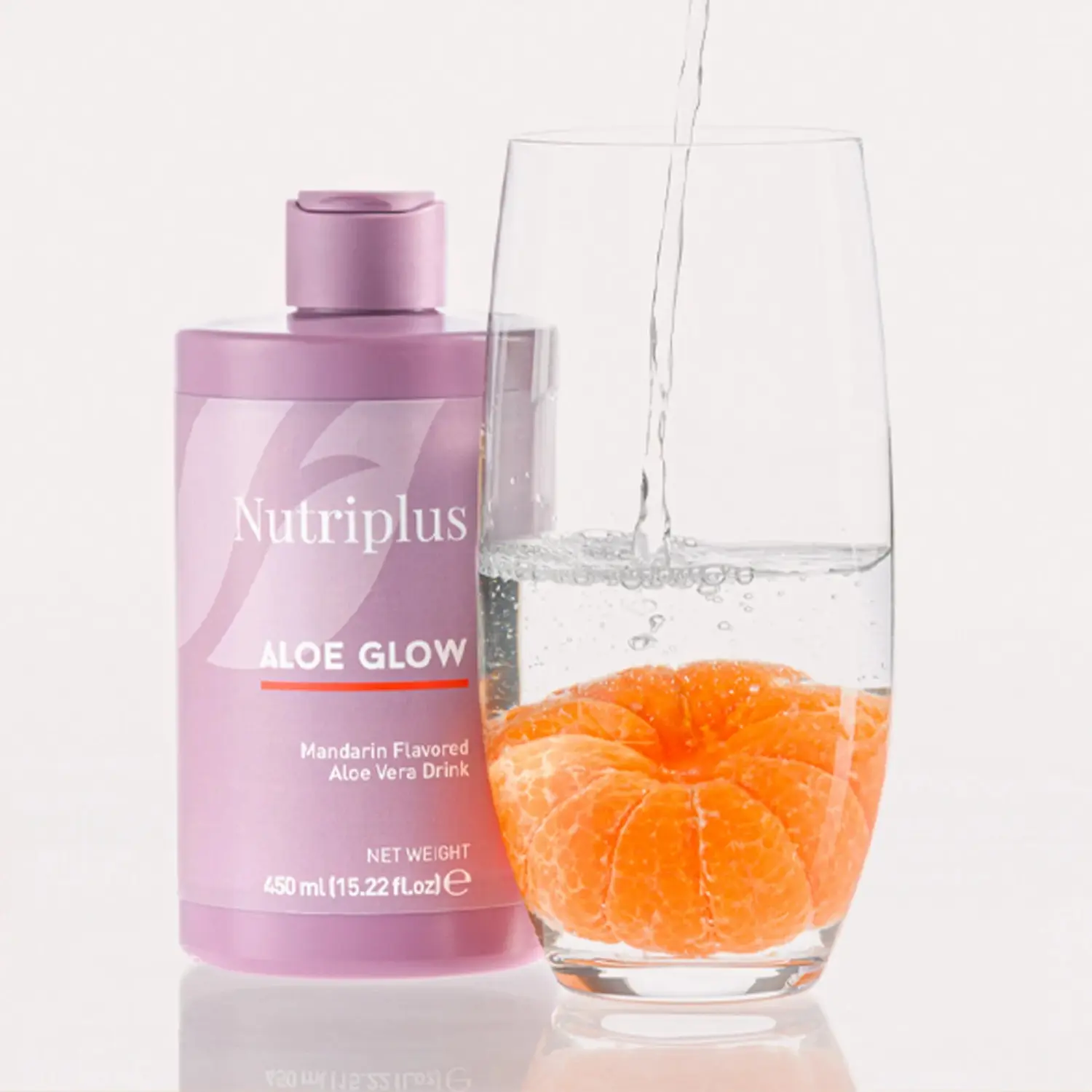 FARMASI NUTRIPLUS Aloe Glow Mandarin Beauty Supplement - Organic, Sugar Free, Nutrient Blend, Mandarin Zing, Sustainable Aloe, Adults Weight & Energy Aid, Joint Support, Blended Vitamins & Minerals - 15.22oz (450ml) Genuine New, Bright Citrus Lift