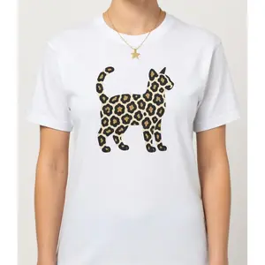 Cheetah Print Cat Graphic Tee, Leopard Animal Design, Unisex, Comfortable, Suitable for All Seasons