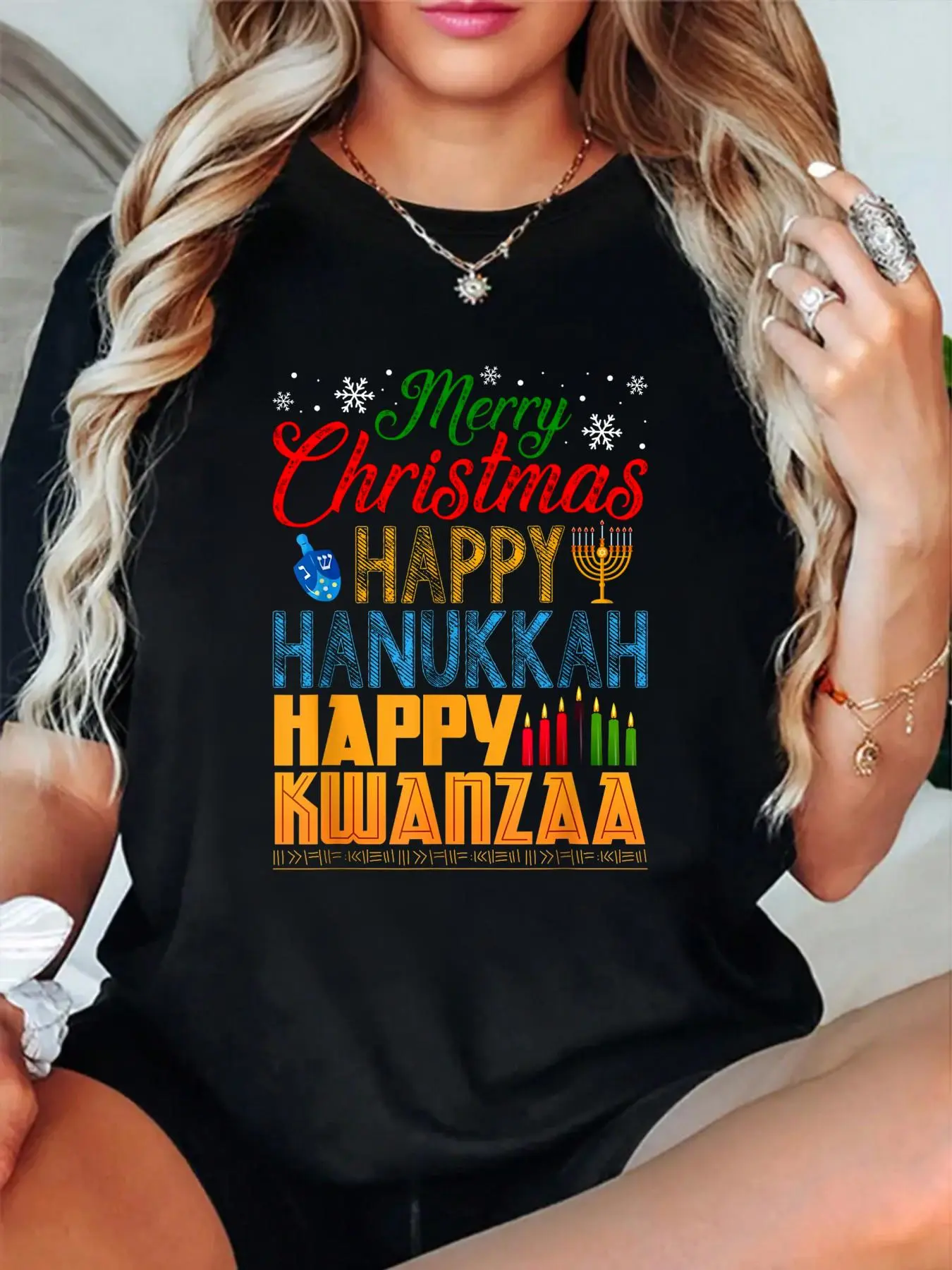 Women's Loose-Fitting Cotton T-Shirt - Round Neck, Short Sleeves, Merry Christmas Hanukkah Kwanzaa Graphic Print, All Seasons Top, Machine Washable, Tumble Dry, Do Not Bleach, for Party Layering with Jackets
