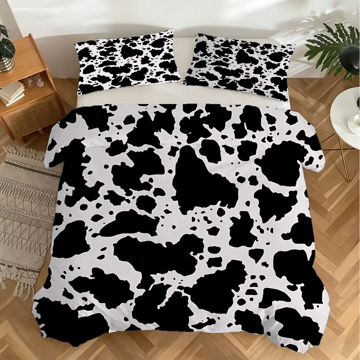 2/3Pcs Minimalist Cow‑Pattern Comfy Breathable Bedding Set, Bed Sets – HD Black‑White Cow Duvet Cover Set, Machine‑Washable, Perfect for Daily Bedroom Use, Holiday Guest Room (Pillows Not Included)