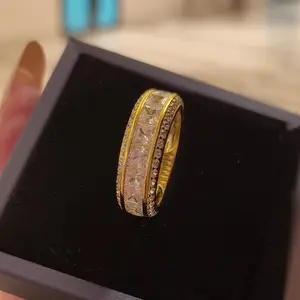 【1196】Jorrio Princess Cut Classic Comfort Fit Wedding Band,Timeless Everyday Ring for Men, Sleek and Elegant Design