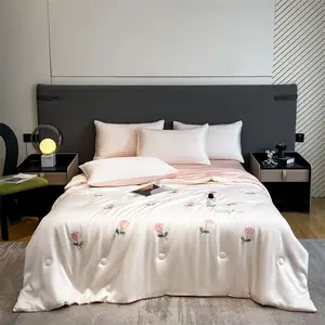 Summer Tulip Embroidered Quilt, Easy Clean, Non-Fuzzy, Simple Design, Suitable for Air Conditioning Rooms, Floral Quilt Bedding Set