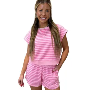 Women's Oversized 2-Piece Striped Loungewear Set - Casual Sweatsuit with High-Waisted Shorts, 2 Piece Sets