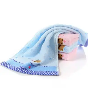 Jacquard cartoon bath towel, ultra-soft newborn bath towel, quick-drying face towel, portable children's face towel, skin-friendly bath and care set, infant swimming towel, two-piece travel towel set.