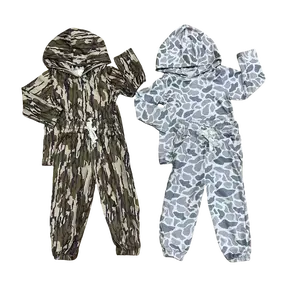 Long Sleeve Camo Jogging Boy Set - Comfortable Fit for Active Wear Youth Set