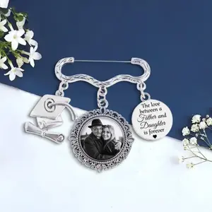 Graduation Memorial Photo Lapel Pin, Senior 2026, Personalized Graduation Memorial Charm Pin, Remembering Loved Ones, Gown Brooch Pin