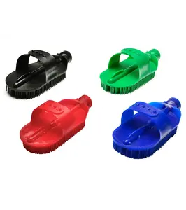 Curry Comb with Hose Attachment