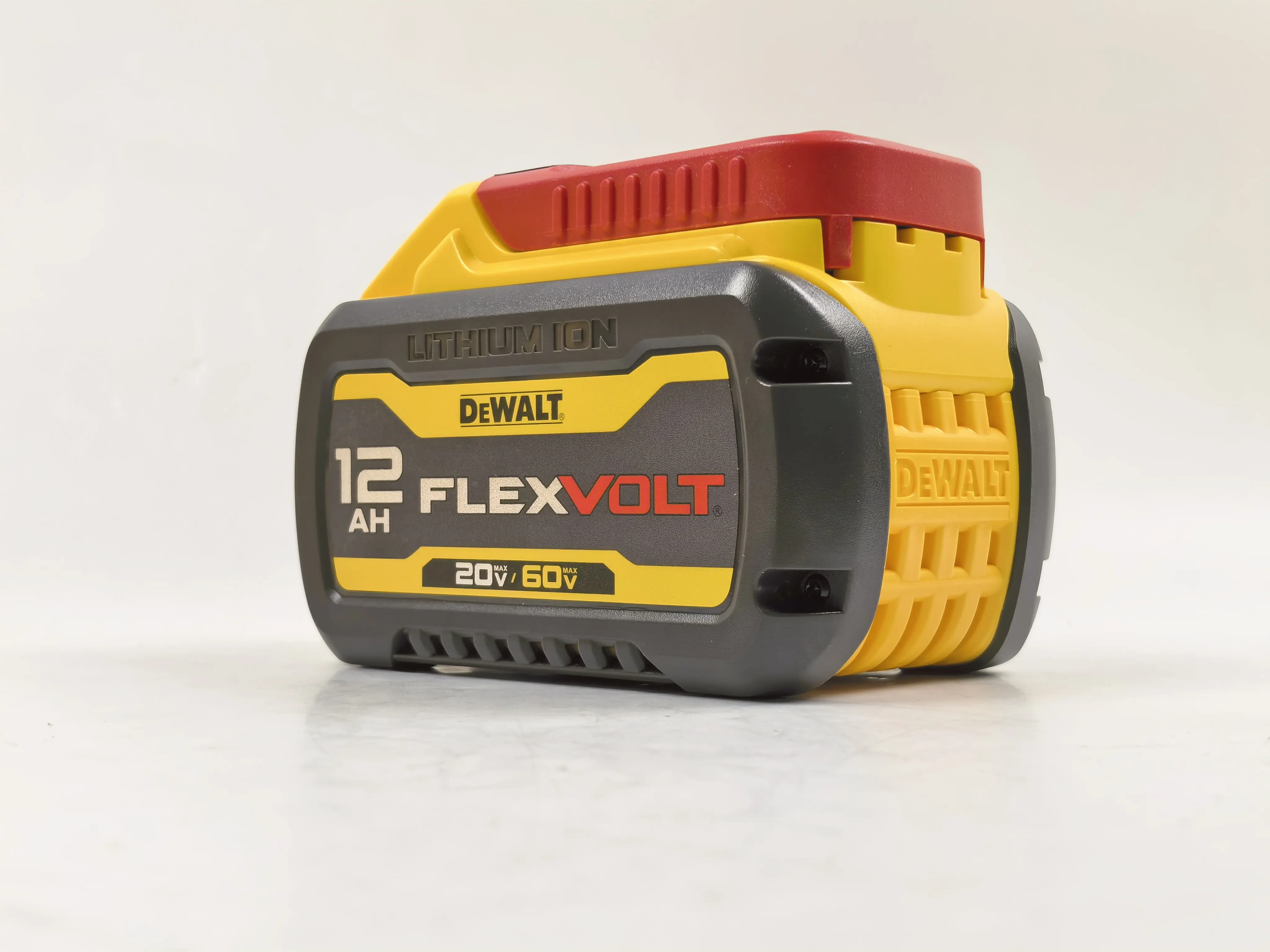 DEWALT DCB612 FlexVolt 12Ah 240Wh Lithium Battery, 20V/60V Dual Voltage Replacement Battery with Fuel Gauge, Long Runtime for All Dewalt 20V & 60V Power Tools