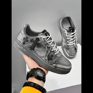 Men’s Vintage Stylish Sneakers – Metal Chain + Cross Decoration, Distressed Design, for Everyday Wear & Trendy Styling, Comfortable & Eye-Catching