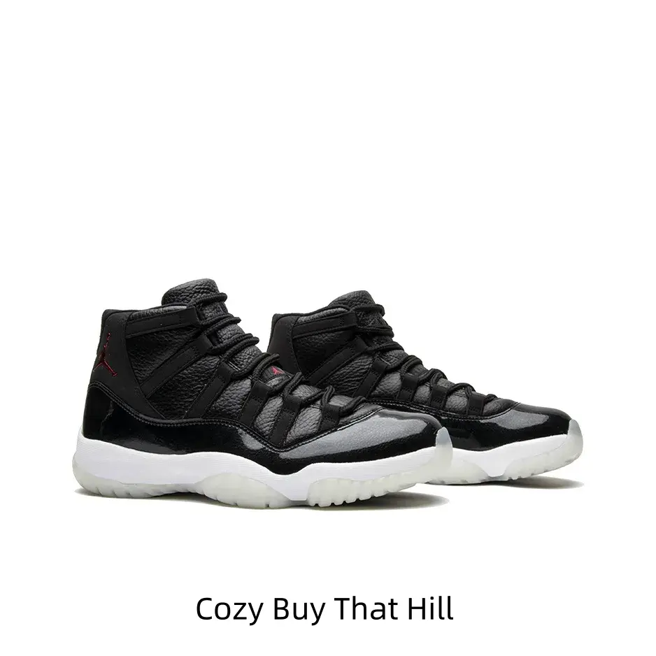 Free Stride Sneakers, Convenient Sports Accessory for Daily Exercise and Casual Strolls