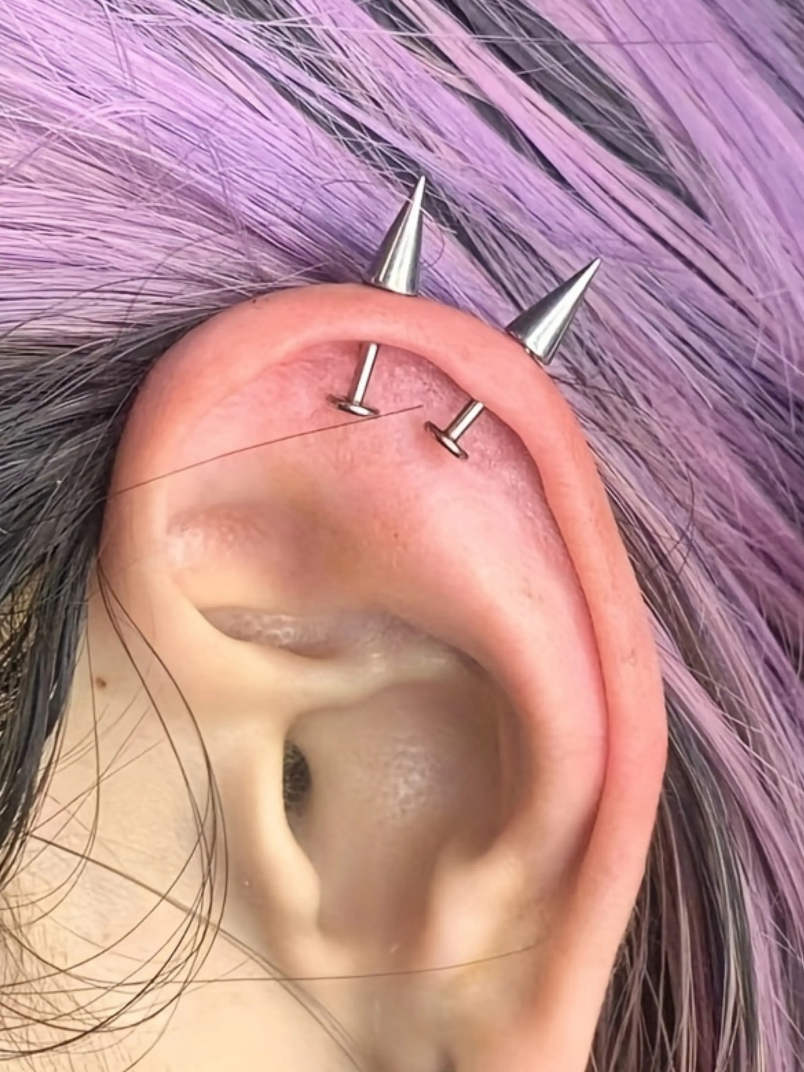 16g 1.2mm Stainless Steel Durable Spike Lip Ring, Punk Style External Thread Body Jewelry with Snake Bites Design, Unisex Lip Piercing Edgy Jewelry Fashion Accessory