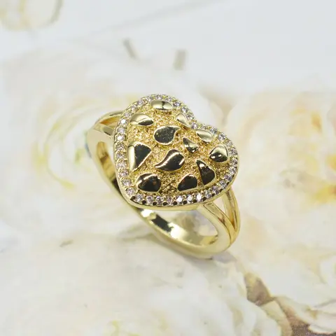 Elegant Romantic Sparkling Zircon Heart Ring, Elegant Fashion Rings, Elegant Glittering Ring, Low Sensitivity Jewelry, Heart Shaped Engagement Ring, Perfect for Wedding and Engagement, All Seasons
