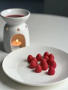 Sugar Candle Handcrafted Strawberry Wax Melts - 20 Adorable Shaped Melts for Home Decor & Gifting - Long Lasting Smokeless Non Toxic Aroma Decorations