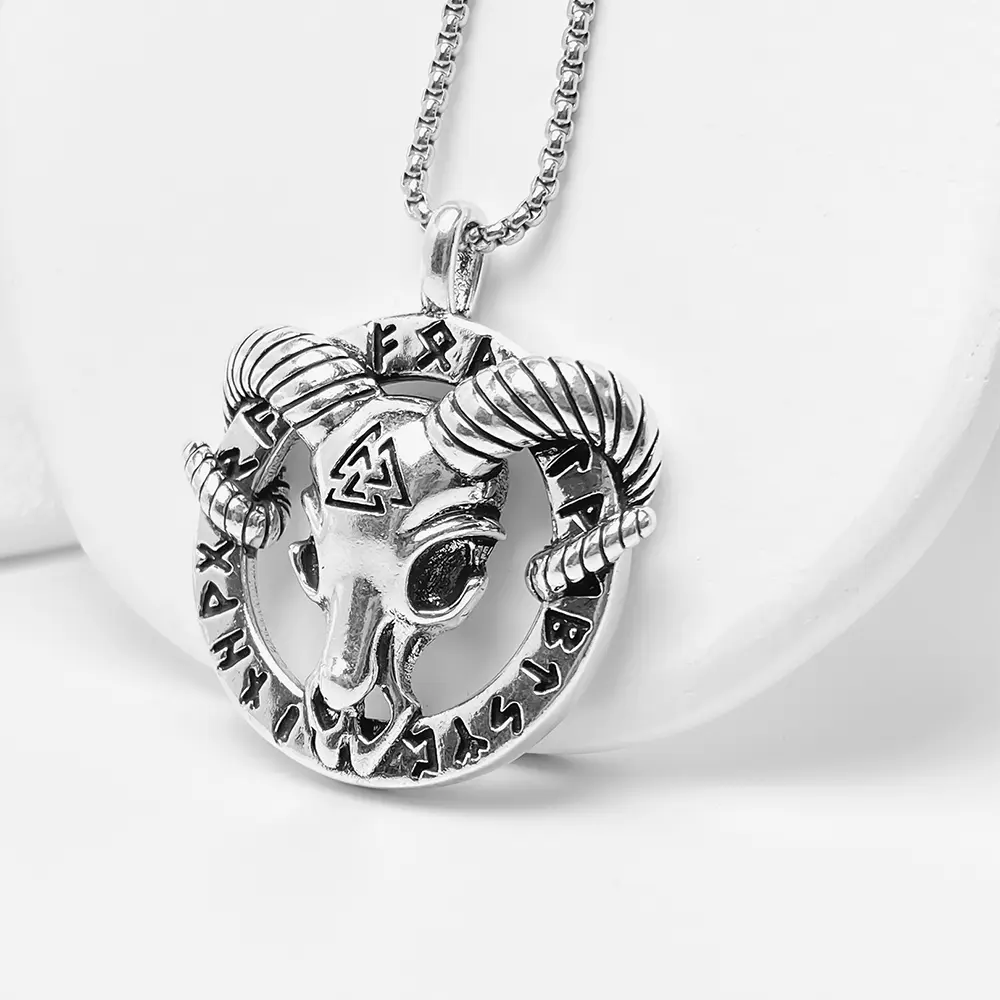 Viking Goat Head Rune Pendant Necklace – Retro Copper Norse Style Jewelry for Men