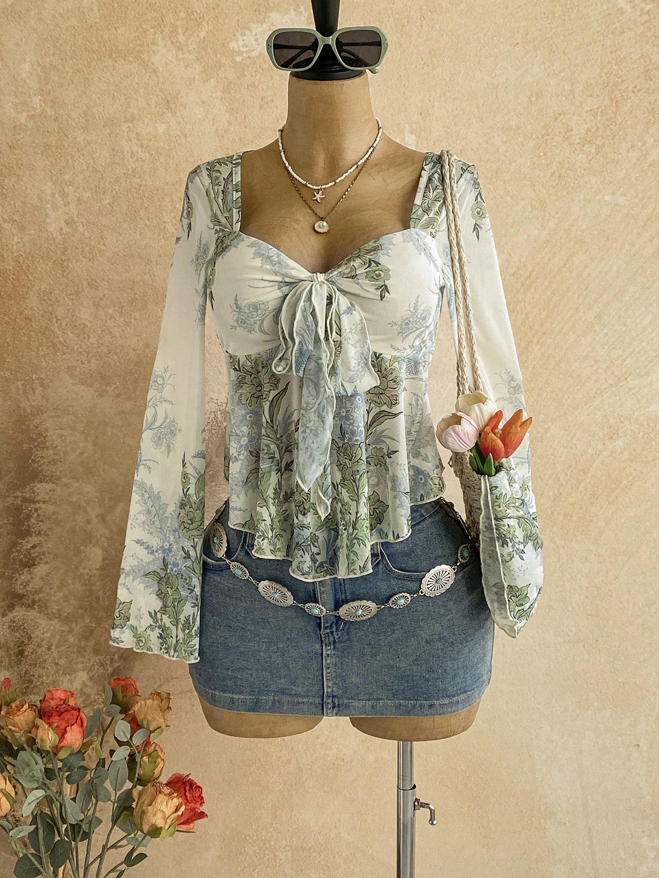 VYNCE Paisley Print Babydoll Long Sleeve Top Sweetheart Neck Summer Fall Fashion Trendy Boho Casual Everyday Blouse For Women