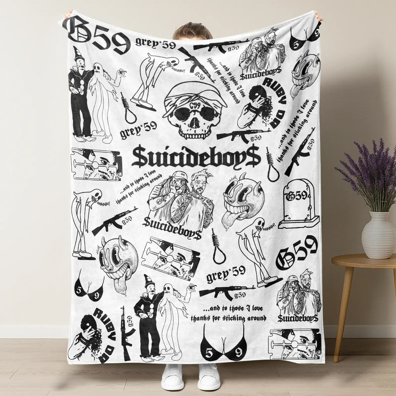 Retro Punk Full-Wrap Print Blanket, Premium Soft Fleece Pink-Black Horror Skull & Clown Art Throw, Versatile for Sofa Naps, Camping, Fan Collectible Gifts