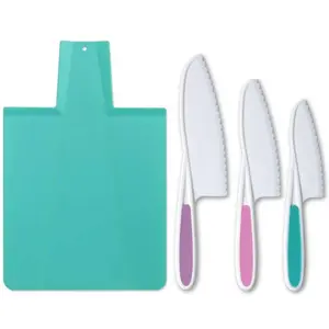 Kids' Knives and Foldable Cutting Board Set Kids' Knives and Foldable Cutting Board Set