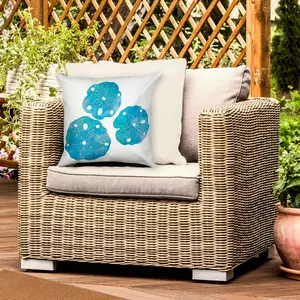 Lush Decor VISIONS I Indoor/Outdoor Handmade Pillow - Contemporary Geometric Coastal Beach Accent  (Sand Dollar)