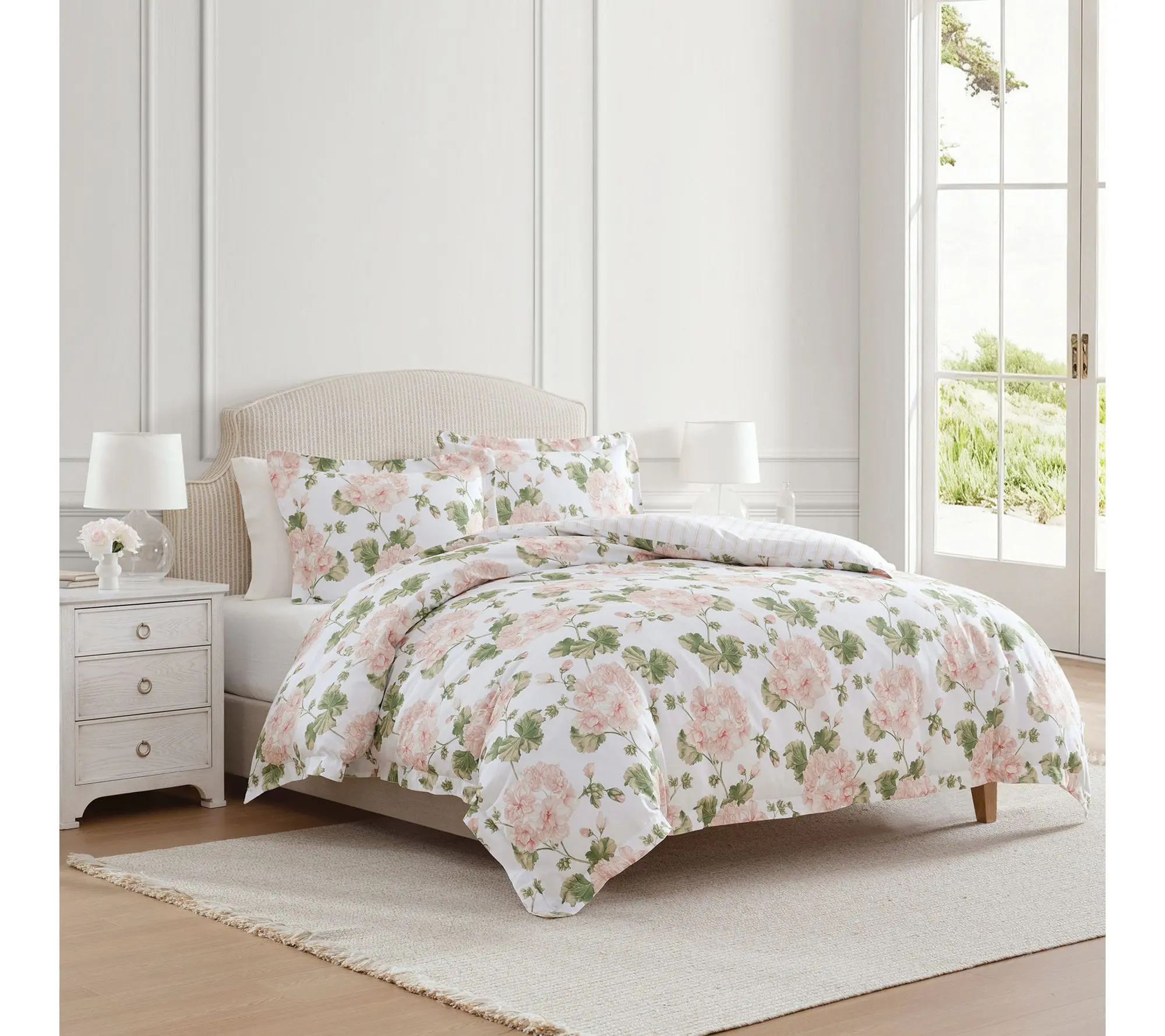 Martha Stewart Geranium Bloom /Pink Cotton Queen Duvet Set