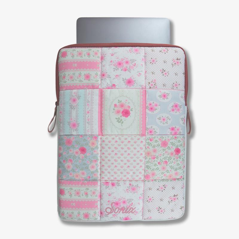 Puffy Laptop Sleeve - Patchwork Cottage