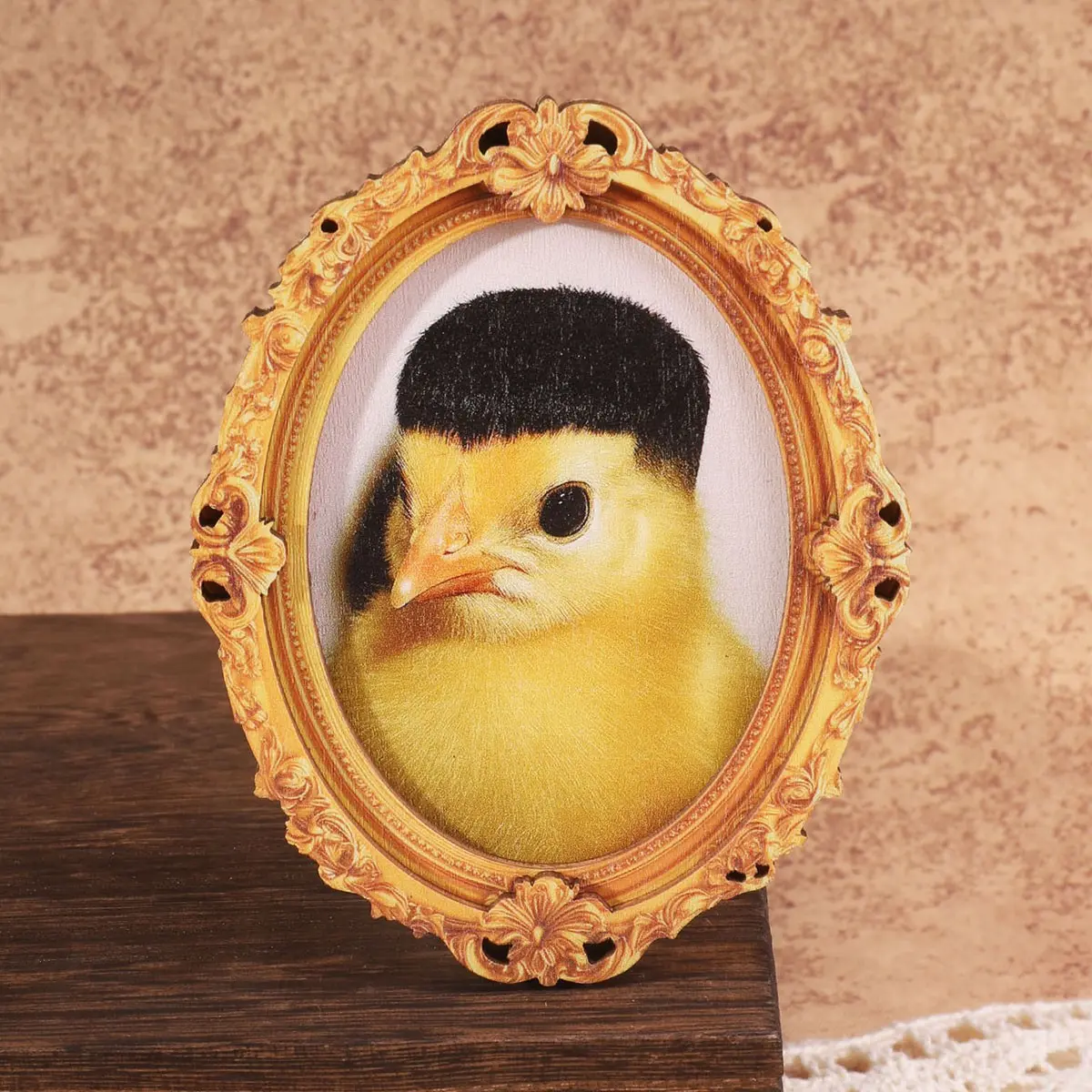 1PC Funny Chicken Refrigerator Magnet, Oval Animal Fridge Magnet, Cute Fake Hair Chick, Suitable for Kitchen Bedroom Study, Great Holiday Gift, Fun Decoration