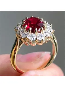 Fashionable Red Rhinestone Ring