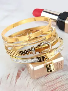 4-piece Classic Fashion Versatile Bracelet Set, made of stainless steel material, a daily fashion item that is perfect for daily wear and a gift for all seasons, Bangles Bracelets Set, Bangle Chain Jewelry
