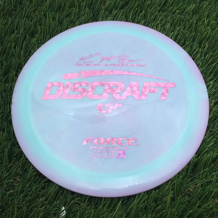 Discraft ESP Force with Paul McBeth - 6x World Champion Signature Stamp - 172.9g - Pale Pink Rim On Seafoam Green