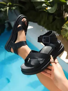 Crisscross Strap Platform Roman Sandals, Adjustable Ankle Buckle, Chunky Sole, PU Leather, Rubber Sole, Y2K & Summer Style