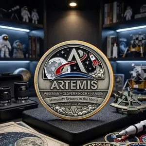 Artemis II NASA Commemorative Coin, Space Gift Moon Landing Collectible, Mission Challenge Coins