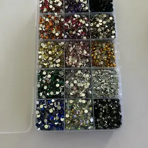 1 of Everything Rhinestone Kit - 4mm Size