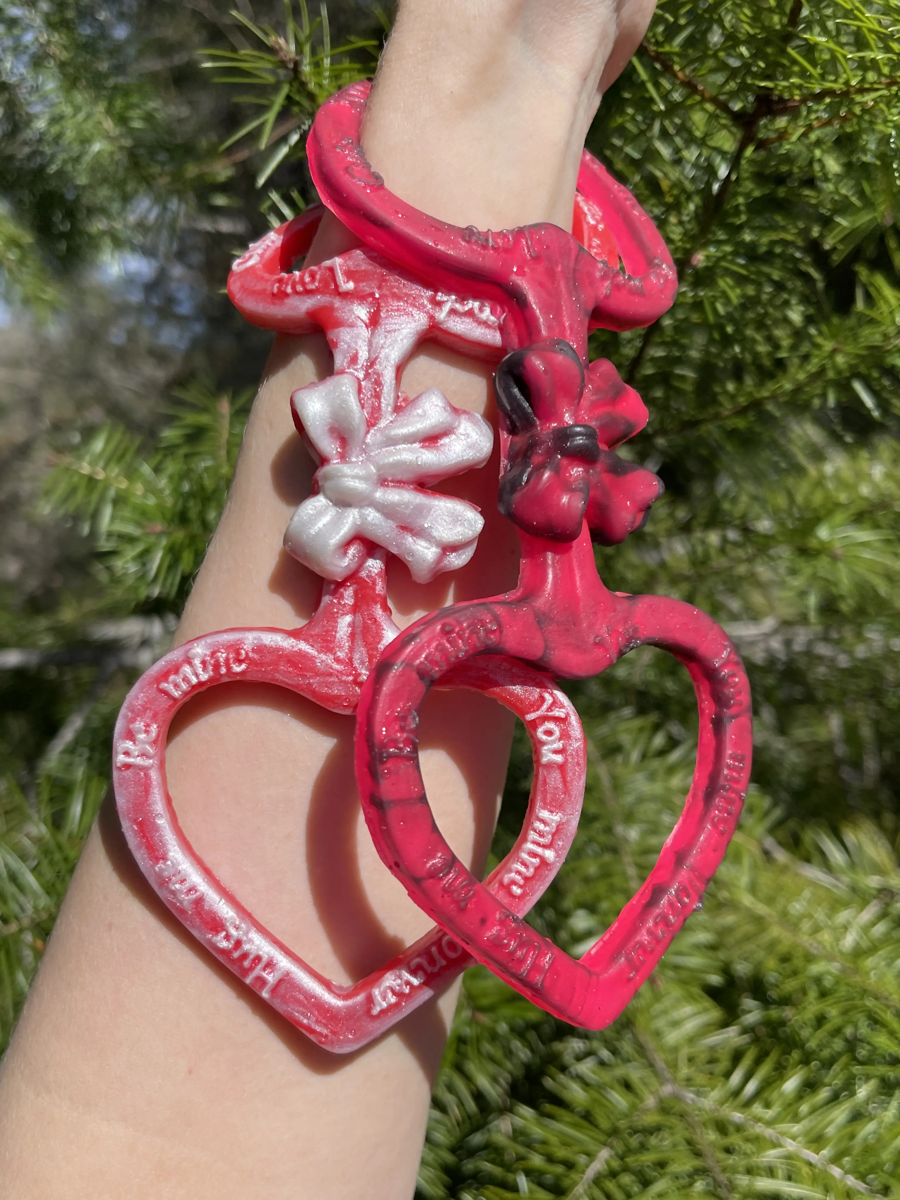 Quick Cuffs - The perfect Gift - Soft Body-Safe Silicone - Handcuffs for Cosplay - handmade USA