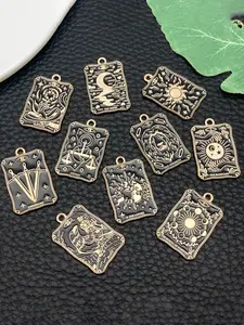 10pcs Random Mix Alloy Enamel Tarot Card Pendants, Spiritual Pendant, Sun & Moon Patterns, Rectangle, DIY Earring Necklace Charms, Crafting Accessories