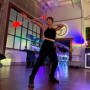 flowtoys vision® contact staff spin9 :: incredible LED contact staff w/ lifetime warranty