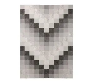 NMNY Patio Country Ombre Chevron 5x7 Indoor/Outdoor Rug