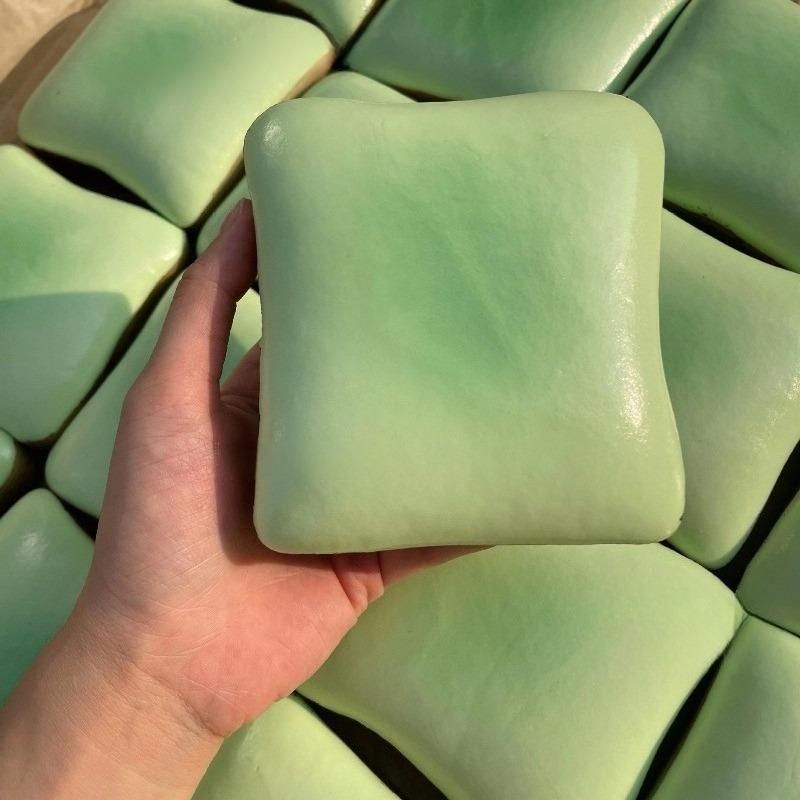 Novelty Soft Simulated Food Squeeze Release Tool Jasmine Toast Bread Squeeze Squishy DIY Decompression Slow Rebound Wet Soft