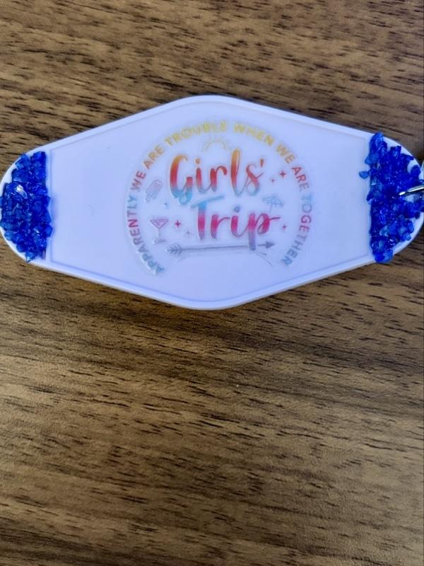 Hotel Keychains - Set of 5 "Girls Trip" with Colorful Designs and Metal Rings for Keychains