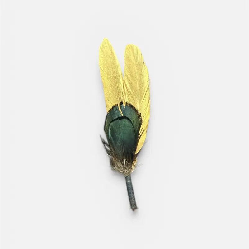 Gold hat feather pluma color oro para sombrero Gold hat feather pluma color oro para sombrero