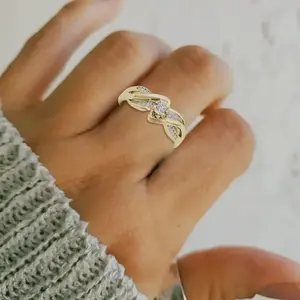 Elegant Exquisite Women's Engagement Ring - 14K Gold Plated with Sparkling Synthetic Zircon, Luxury Jewelry Gift for Anniversary/Party/Christmas