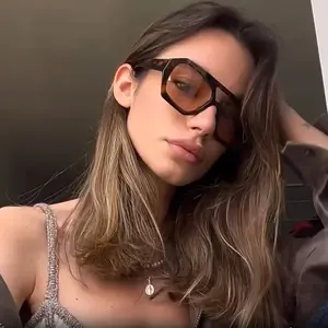 Diana Leopard Print Sunglasses with UV400 Lenses for Fashion-Forward Sun Protection